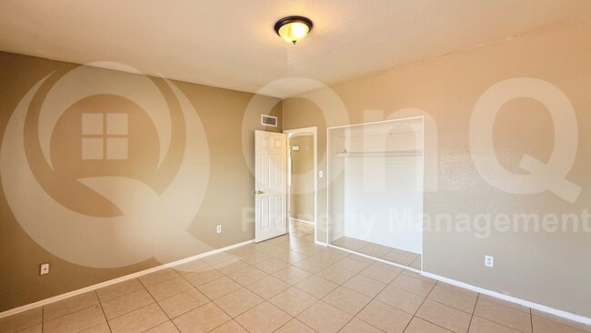 6742 W Palmaire Ave in Glendale, AZ - Building Photo - Building Photo