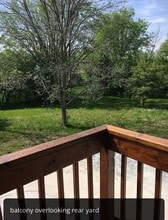 2475 E Maple Rd, Unit Furnished Penthouse Unit in Troy, MI - Foto de edificio - Building Photo