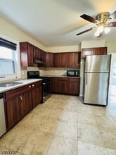 3 Woodside Ave in Little Falls, NJ - Building Photo - Building Photo