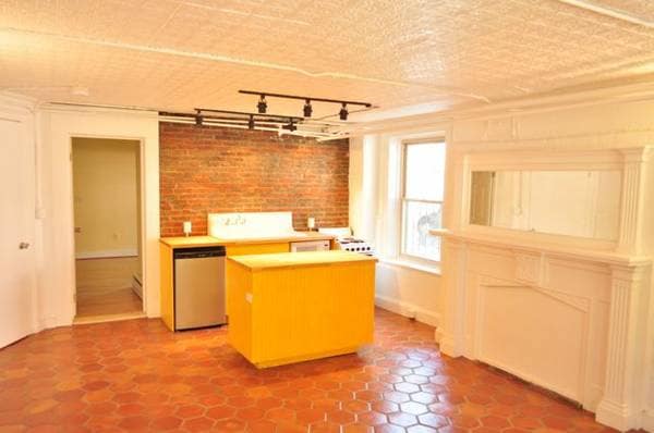 719 Park Ave in Baltimore, MD - Building Photo - Building Photo