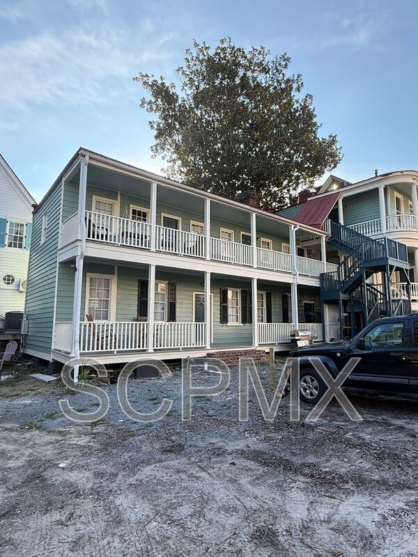 38 Bull St in Charleston, SC - Building Photo - Building Photo