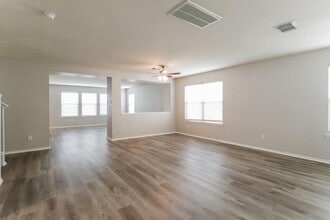 18142 Valebluff Ln in Cypress, TX - Building Photo - Building Photo