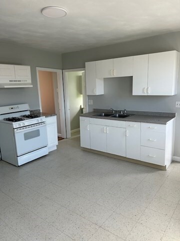 property at 10 Baker St