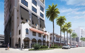 The DeMarcay at 33 South Palm in Sarasota, FL - Building Photo - Primary Photo