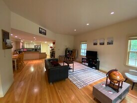 57 Charles St, Unit 1 in Auburndale, MA - Building Photo