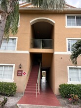 3665-108 NW Mediterranean Ln, Unit 108 in Jensen Beach, FL - Building Photo - Building Photo