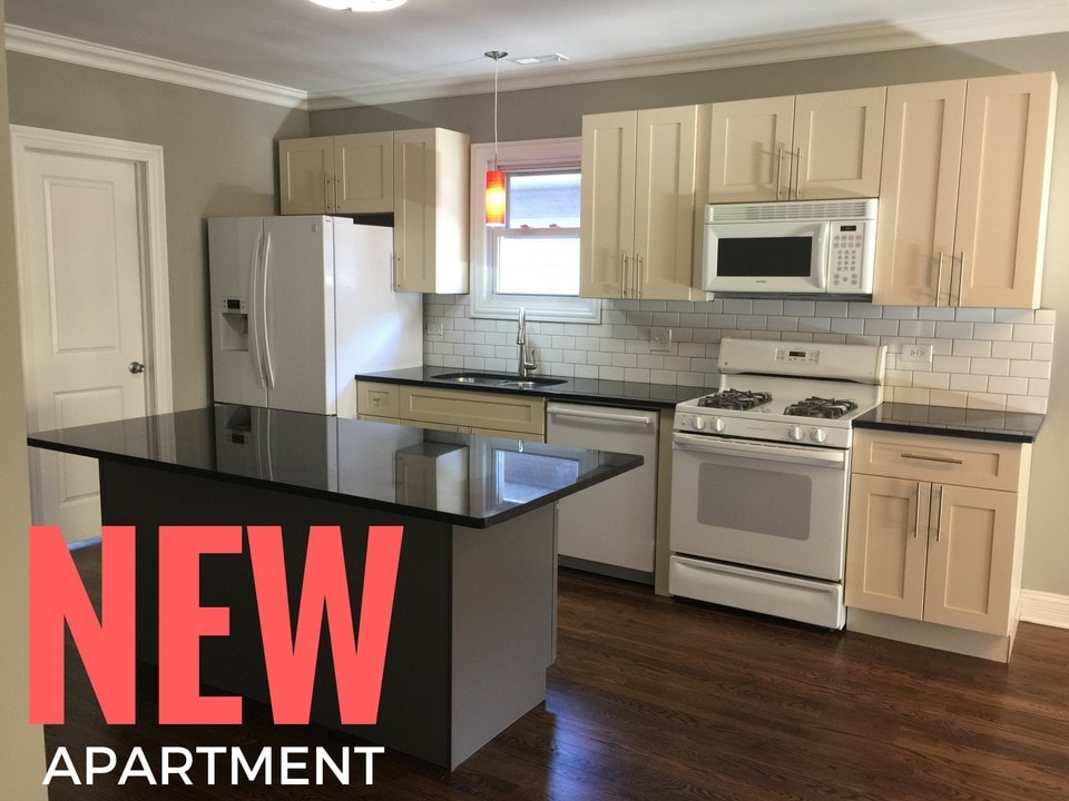 5639 Austin N Ave, Unit 2a in Chicago, IL - Building Photo