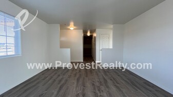 22851 Powhatan Rd in Apple Valley, CA - Building Photo - Building Photo