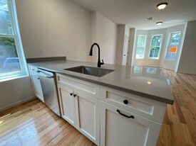 178 Washington St in Newburgh, NY - Building Photo