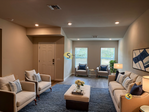 365 Greenbriar Blvd in Lehigh Acres, FL - Building Photo - Building Photo