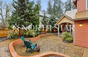 4466 Galewood St in Lake Oswego, OR - Building Photo - Building Photo