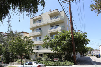 1811 Fairburn Ave in Los Angeles, CA - Building Photo - Building Photo