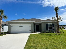 217 Raspberry Rd in Fort Pierce, FL - Building Photo
