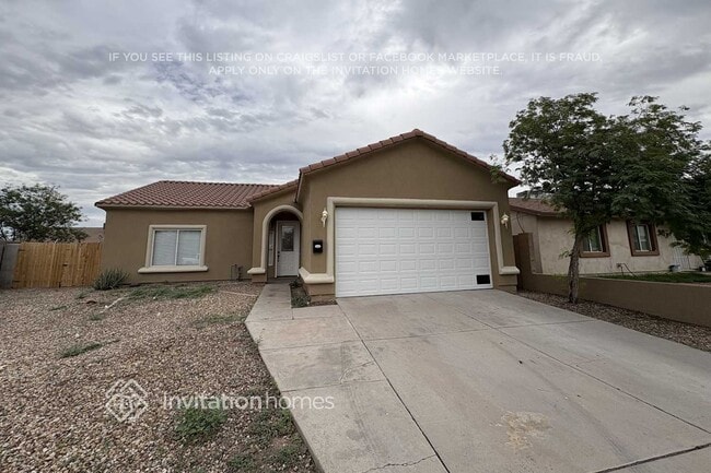 property at 1017 N 61st Dr