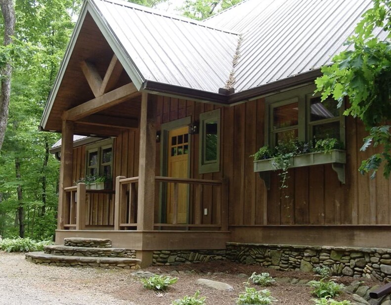 244 Eastman Mountain Rd in Tiger, GA - Building Photo