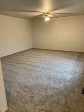 2263 NW 11th Ave in Meridian, ID - Building Photo - Building Photo