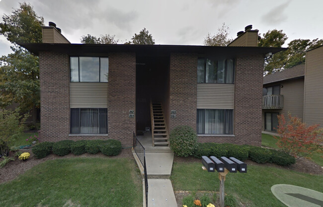 265 S Harrison St in Geneva, IL - Building Photo - Building Photo