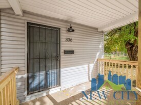 306 Martin Ave in Columbus, OH - Building Photo