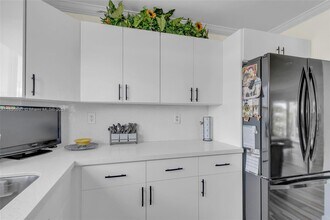 12694 NW 8th Trail in Miami, FL - Building Photo - Building Photo