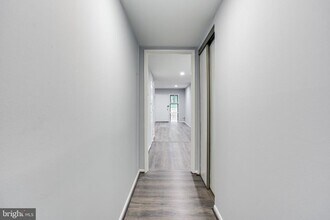 7855 Enola St, Unit TA-1 in McLean, VA - Building Photo - Building Photo