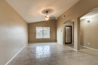 14388 N Cave Dr in El Paso, TX - Building Photo - Building Photo
