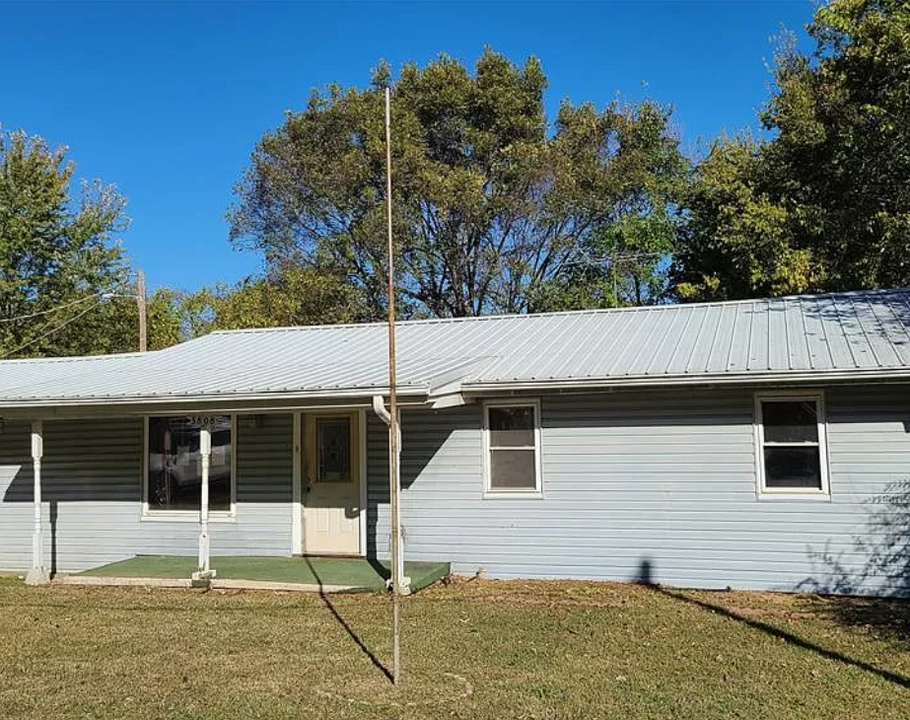 3808 W Fondulac St in Muskogee, OK - Building Photo