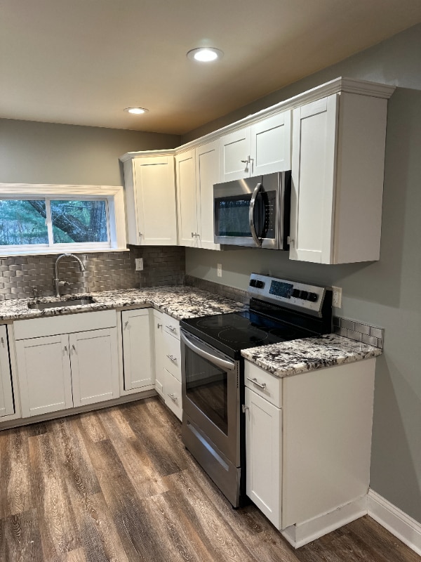 2652 PA-390 in Canadensis, PA - Building Photo - Building Photo