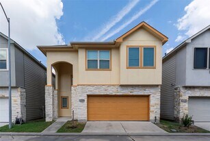 12608 Ashford Shadow in Houston, TX - Building Photo