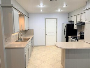 5501 Auburn St in Lubbock, TX - Building Photo - Building Photo