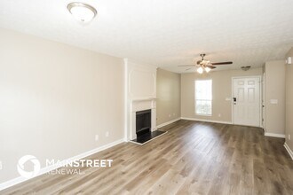 3374 Homeward Trail in Ellenwood, GA - Foto de edificio - Building Photo