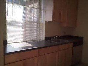 5795 Pershing Ave in St. Louis, MO - Building Photo - Building Photo