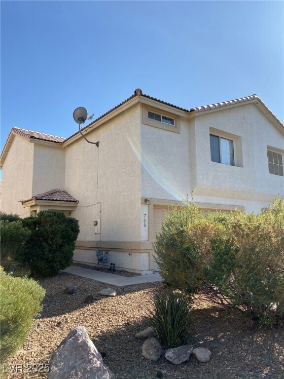 708 Spotted Eagle St in Henderson, NV - Building Photo - Building Photo