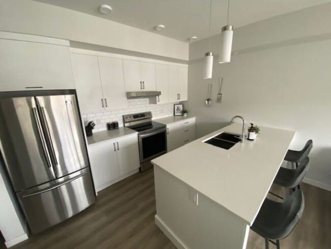 1215-1215 St Paul St in Kelowna, BC - Building Photo - Building Photo