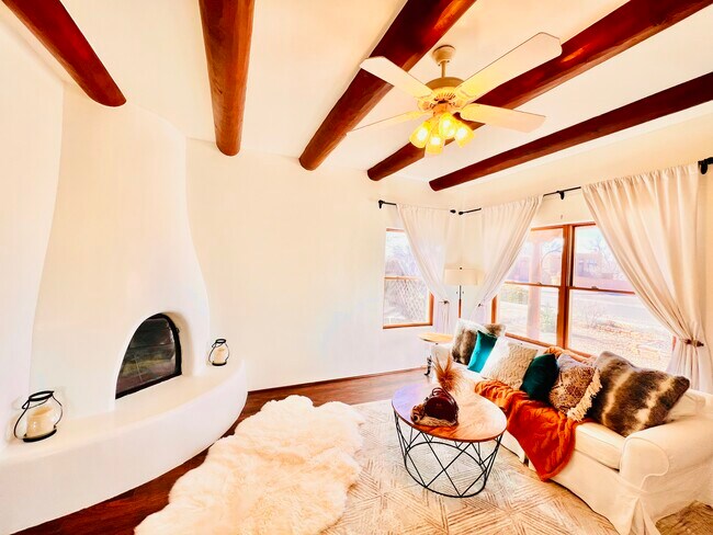 3258 Nizhoni Dr in Santa Fe, NM - Building Photo - Building Photo