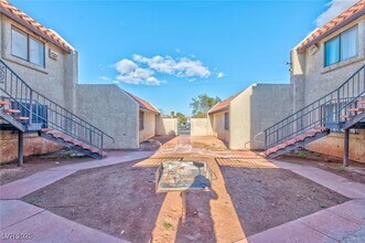 2117 Sun Ave in North Las Vegas, NV - Building Photo - Building Photo