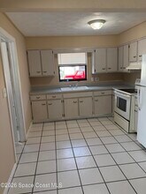 965 Date Ave in Merritt Island, FL - Building Photo - Building Photo