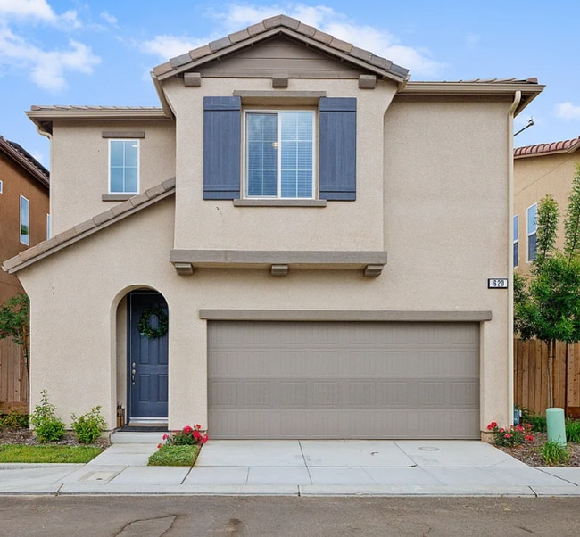 property at 620 N Elise Ln