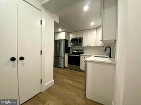 3126 16th St NW in Washington, DC - Building Photo