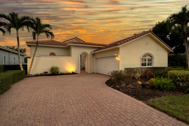 property at 3630 Gardens Pky