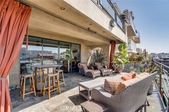 16735 Bayview Dr in Huntington Beach, CA - Building Photo - Building Photo