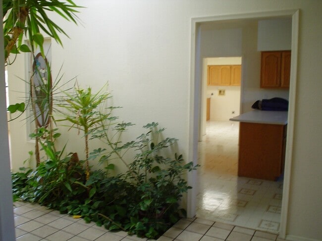 8512 Liberty Dr NE in Albuquerque, NM - Foto de edificio - Building Photo