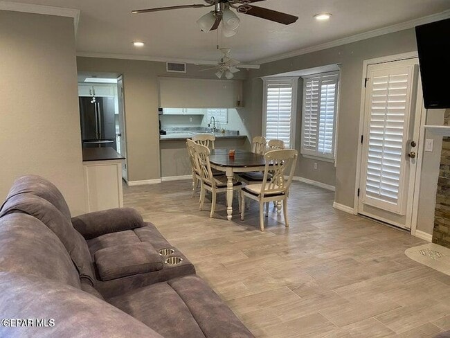 11245 Quintana Dr in El Paso, TX - Building Photo - Building Photo