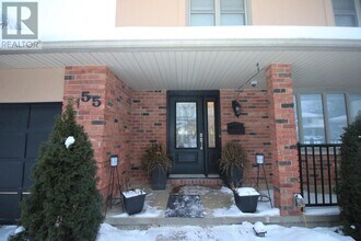 55 Wentworth Ct in London, ON - Building Photo - Building Photo