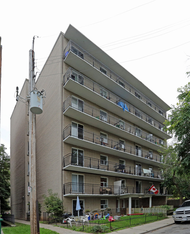 21 Ford St in Hamilton, ON - Building Photo - Primary Photo