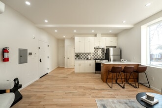 West View Towers in Bogota, NJ - Building Photo - Building Photo