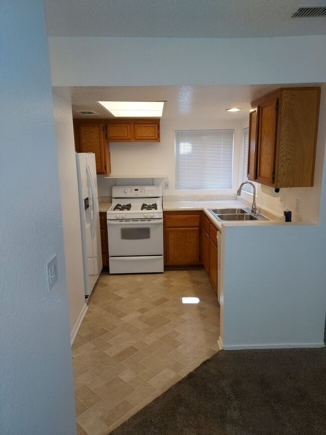 property at 2139 High Dunes Ln