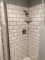 20 Leigh St, Unit D in Clinton Township, NJ - Building Photo