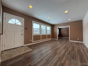 52 Carol Ln in Grand Island, NY - Building Photo - Building Photo