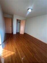 2338 Dean St, Unit 1 in Brooklyn, NY - Foto de edificio - Building Photo