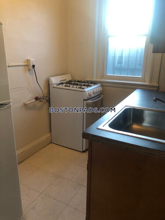1179 Boylston St in Boston, MA - Building Photo